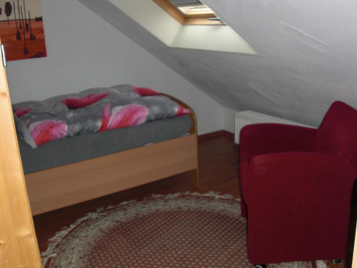 Biesingen Ferienwohnung Roswitha In Blieskastel מראה חיצוני תמונה